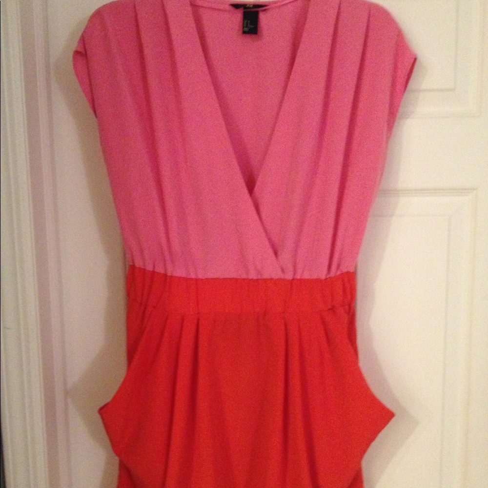 Spring pop of color  H&M tonal above the knee dress size 12